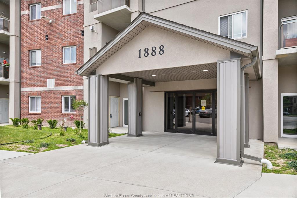 MLS# 26016631: 1888 WESTVIEW  Unit# 205, LaSalle, Canada