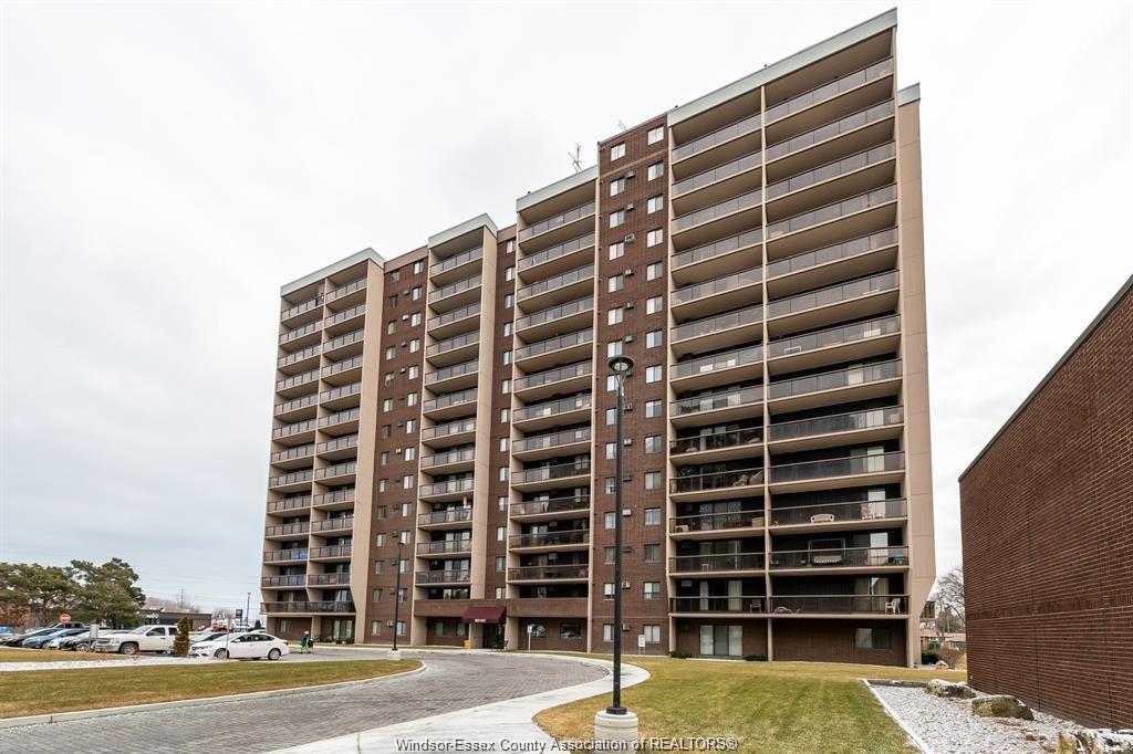 MLS# 26016721: 9099 Riverside Drive Unit# E324, Windsor, Canada