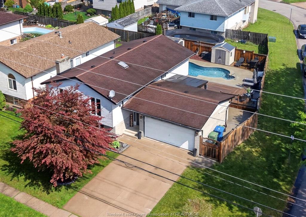 MLS# 26016759: 8492 Jerome, Windsor, Canada