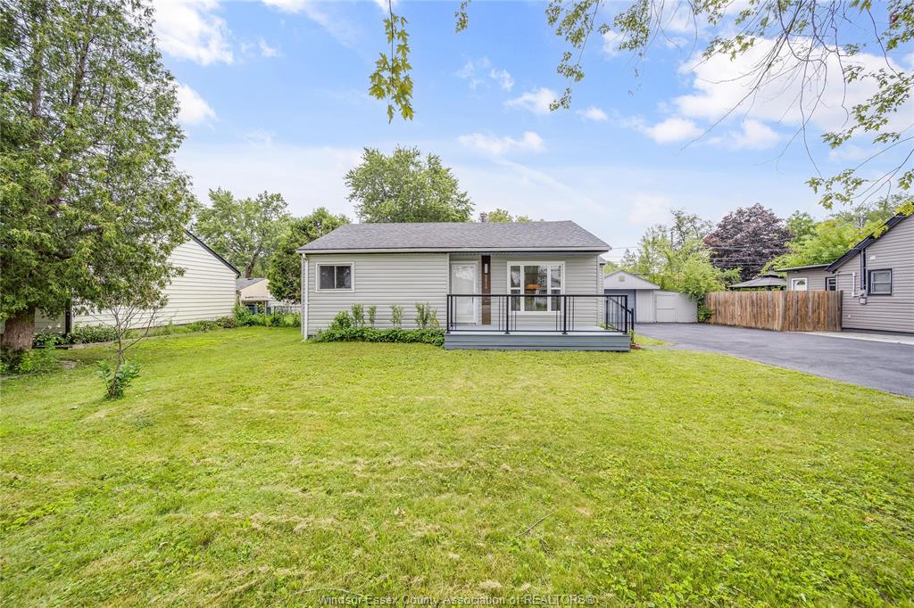 MLS# 26016573: 3210 BLISS Road, Windsor, Canada