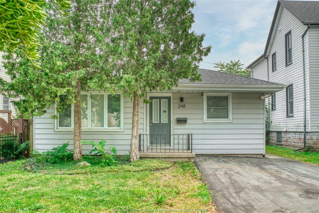 MLS# 26017411: 248 MCKAY Avenue, Windsor, Canada