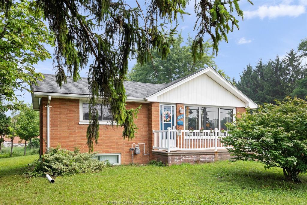 MLS# 26017434: 636 CABANA, Windsor, Canada