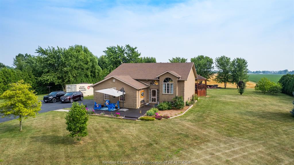 MLS# 26017524: 7841 COLLISON Sideroad, Amherstburg, Canada
