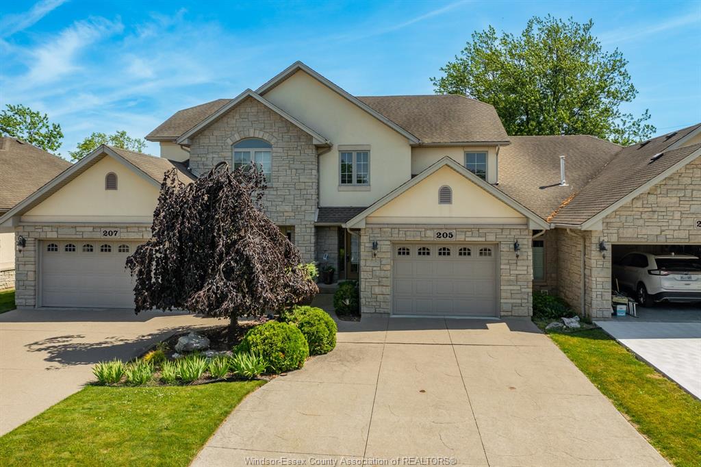 MLS# 26017584: 205 WHISPER CREEK Circle, Tecumseh, Canada