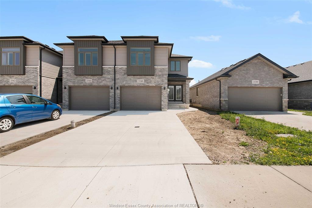 MLS# 26017835: 3546 HALLEE, Windsor, Canada