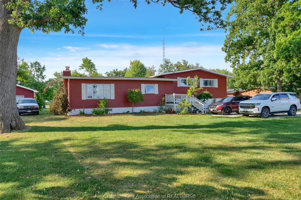 MLS# 26017741: 5442 Queens Line, Tilbury, Canada