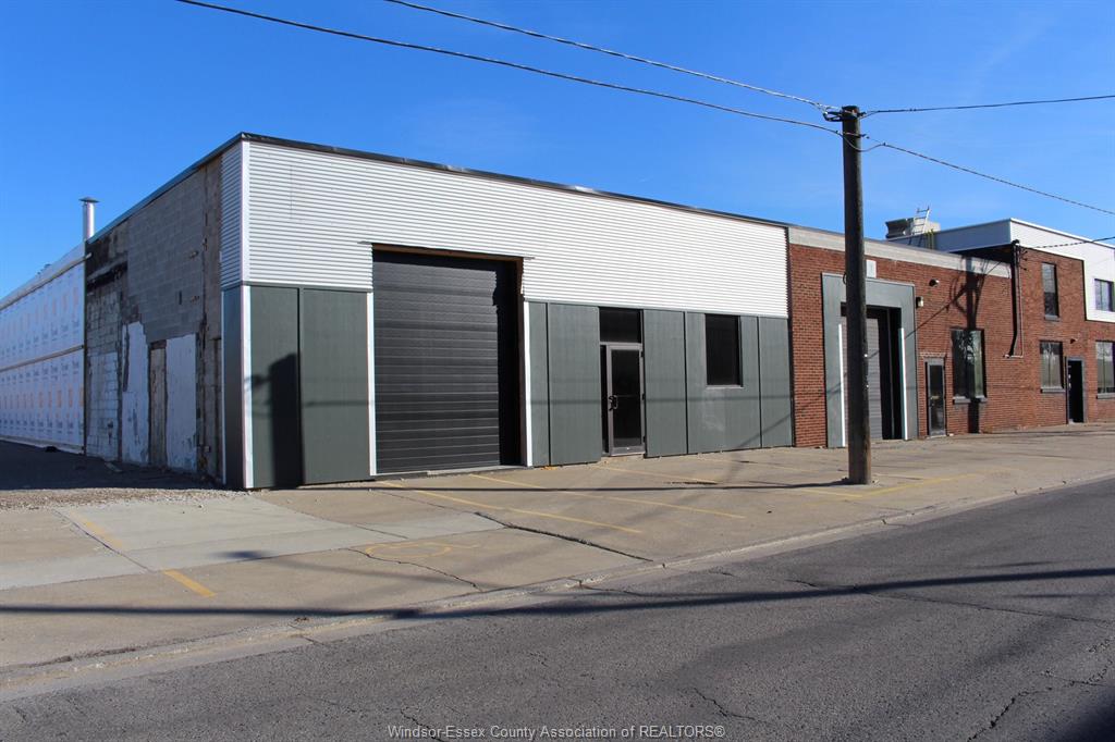 MLS# 26018164: 400 ERIE Street Unit# 5, Windsor, Canada