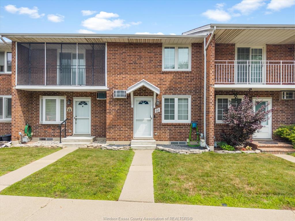 MLS# 26018185: 345 ROBSON  Unit# 16, Leamington, Canada