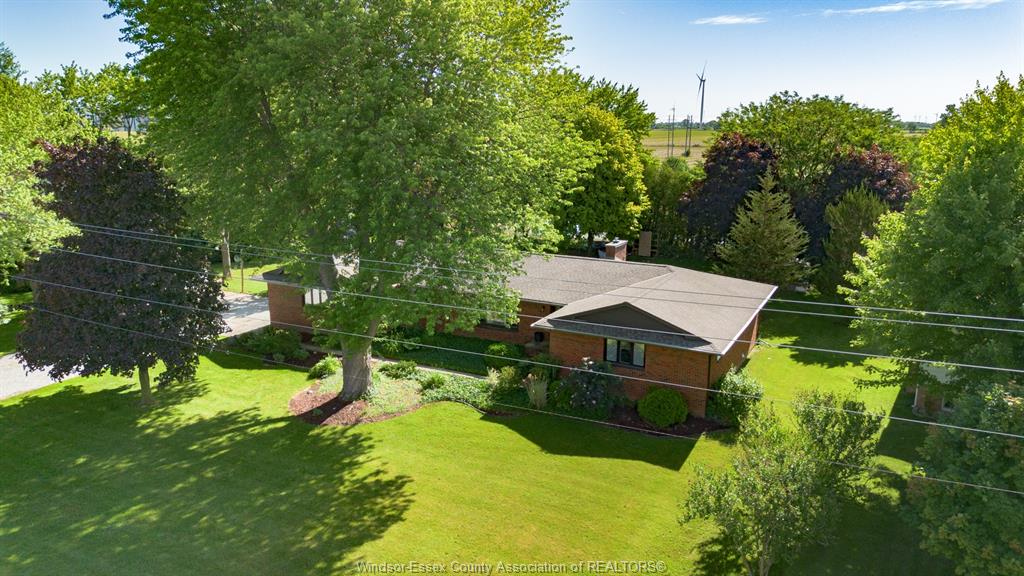 MLS# 26018192: 1732 County Road 27 Road, Lakeshore, Canada