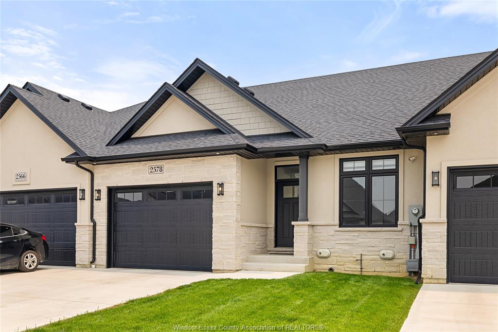 MLS# 26018193: 2578 BARKLEY, Windsor, Canada