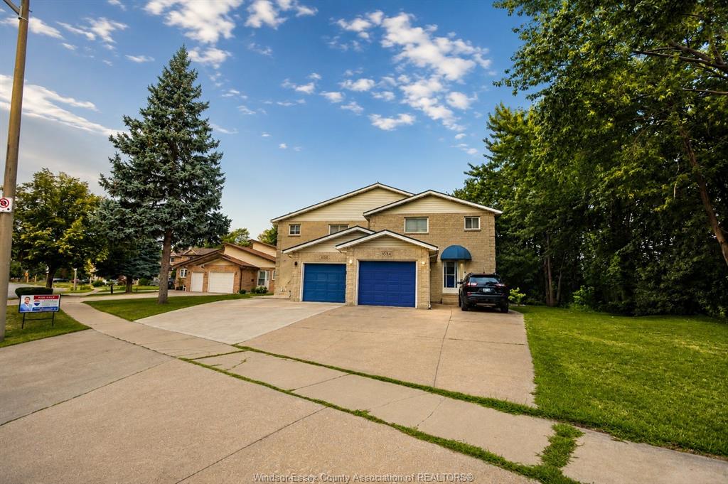 MLS# 26018208: 1030 SOUTH PACIFIC Avenue, Windsor, Canada