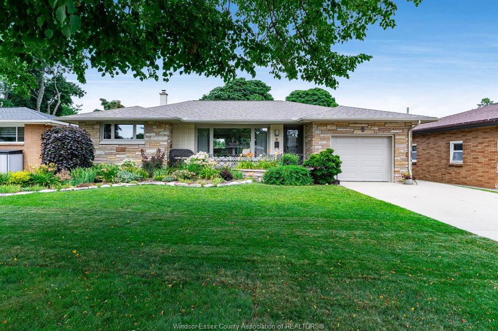 MLS# 26018290: 9 MARGARET, Leamington, Canada