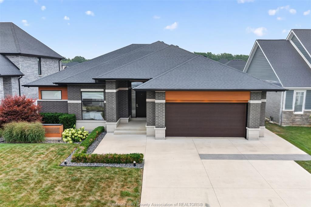 MLS# 26018329: 212 RAFIH Crescent, Lakeshore, Canada