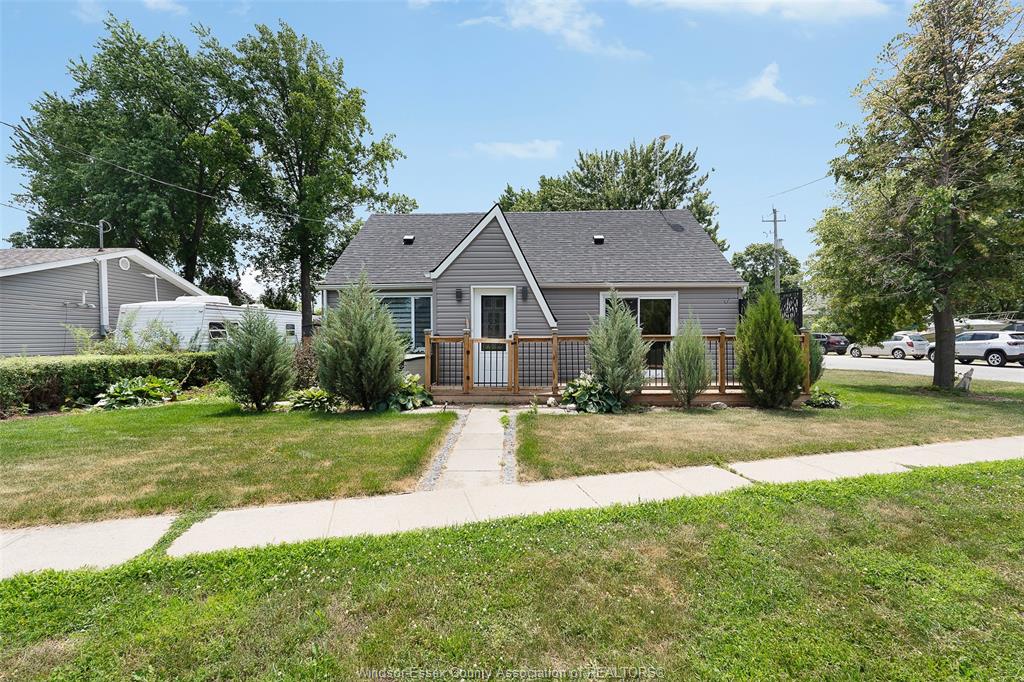 MLS# 26018513: 430 BROADWAY Street, Belle River, Canada