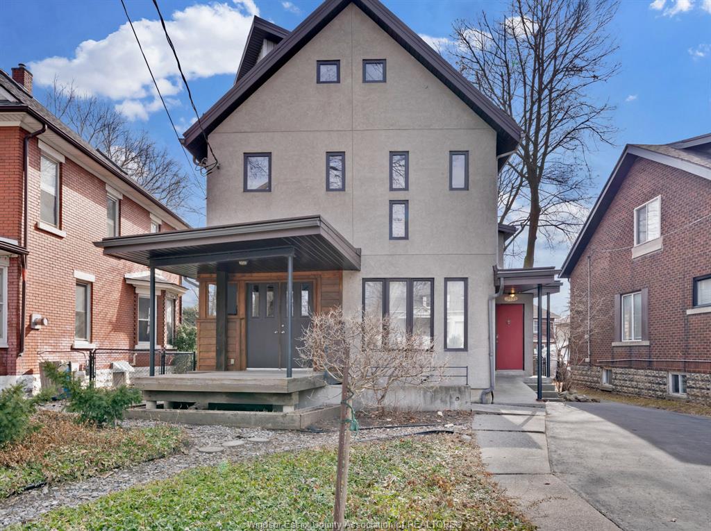 MLS# 26018716: 3131 DONNELLY Street, Windsor, Canada