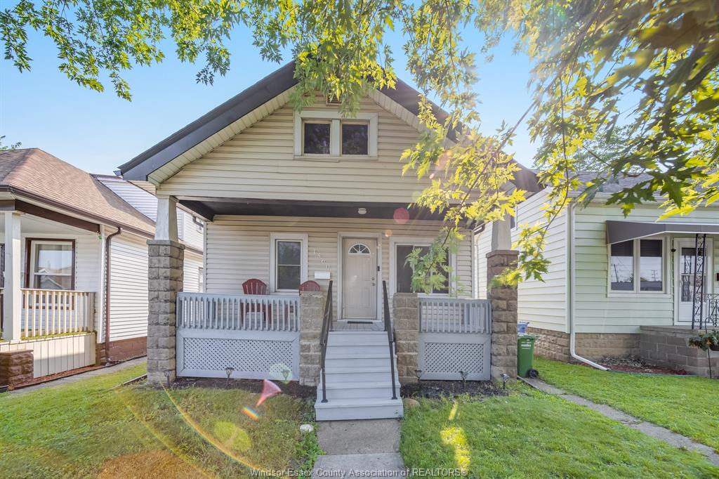 MLS# 26018724: 1560 LILLIAN Avenue, Windsor, Canada