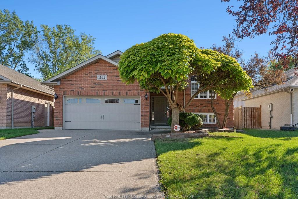 MLS# 26018711: 1162 BANWELL Road, Windsor, Canada