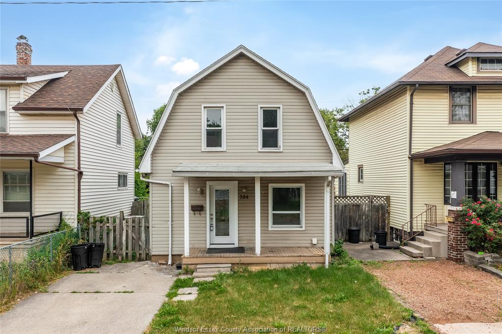 MLS# 26018579: 384 JOSEPHINE Avenue, Windsor, Canada