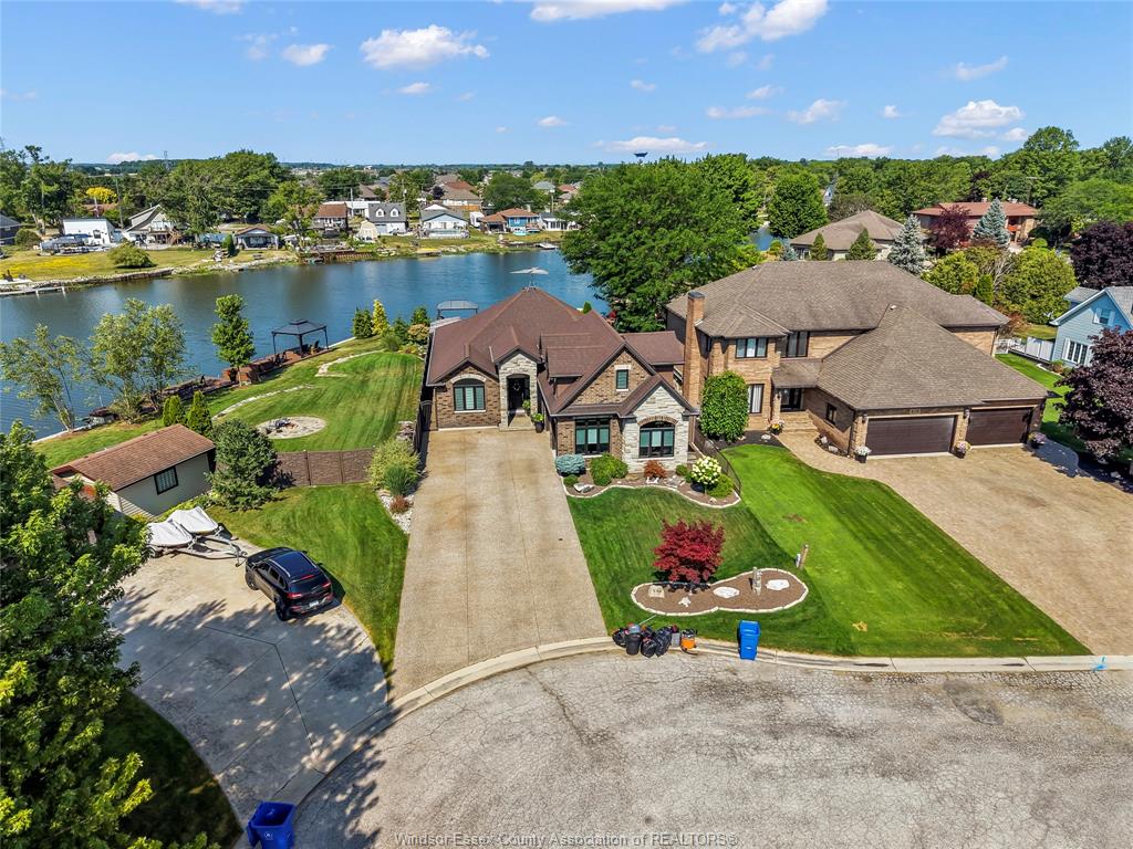 MLS# 26018744: 536 RIVIERA ESTATE Drive, Belle River, Canada