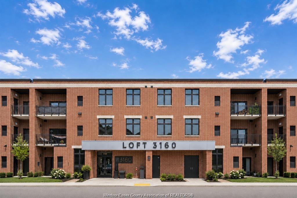 MLS# 26018780: 3180 MEADOWBROOK Lane Unit# 317, Windsor, Canada