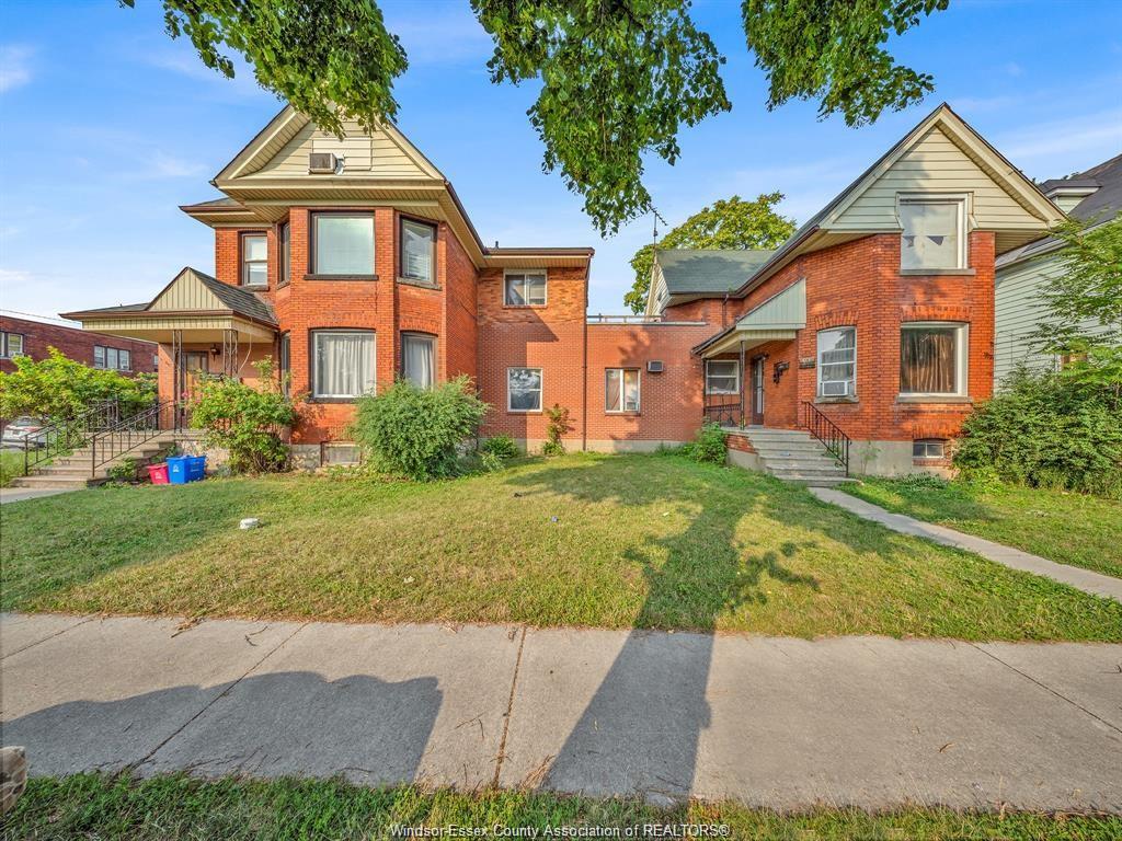 MLS# 26018904: 669 Marentette  Unit# UPPER, Windsor, Canada