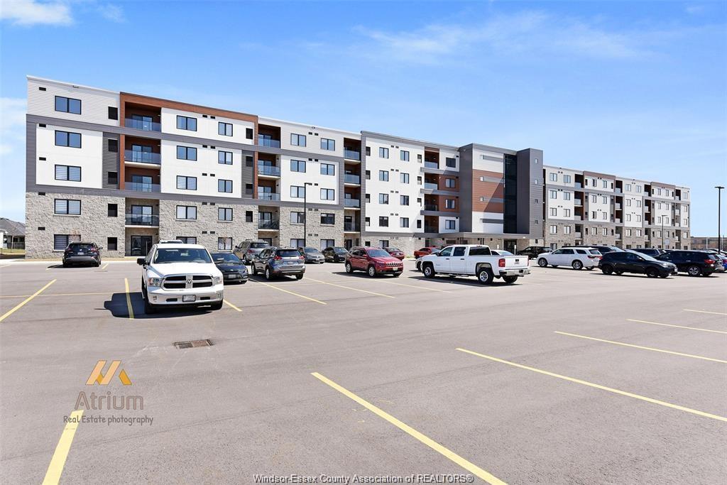 MLS# 26019001: 2550 SANDWICH WEST Parkway Unit# 211, LaSalle, Canada