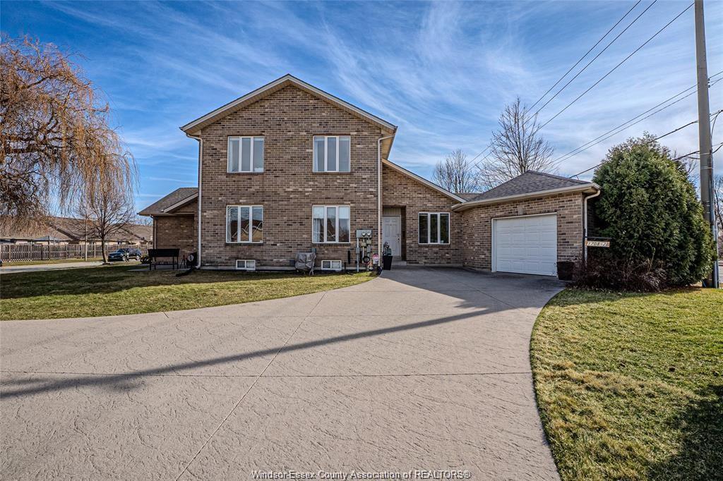 MLS# 26018800: 1708 BANWELL, Windsor, Canada