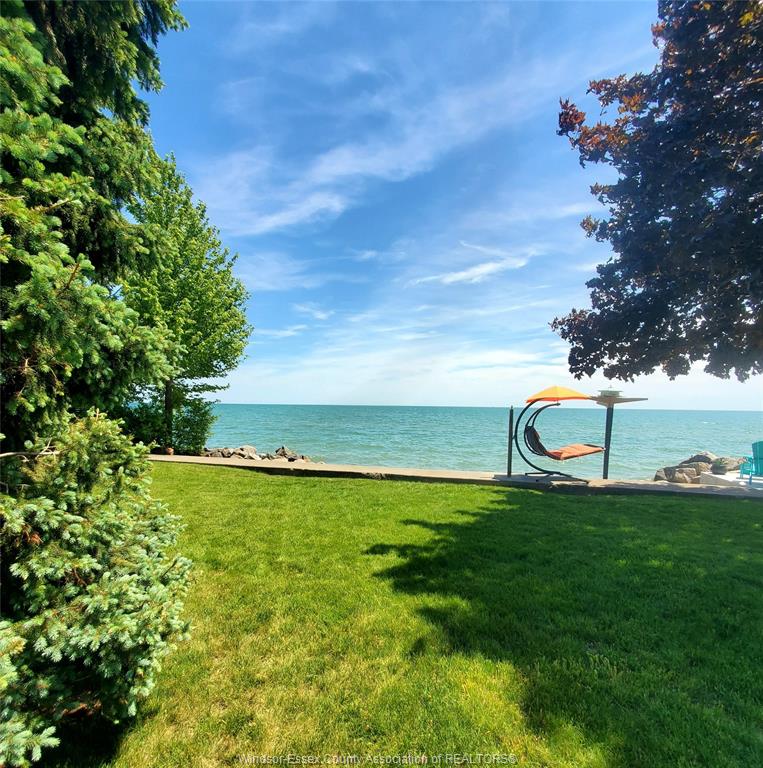 MLS# 26018826: 1351 Heritage Road, Kingsville, Canada