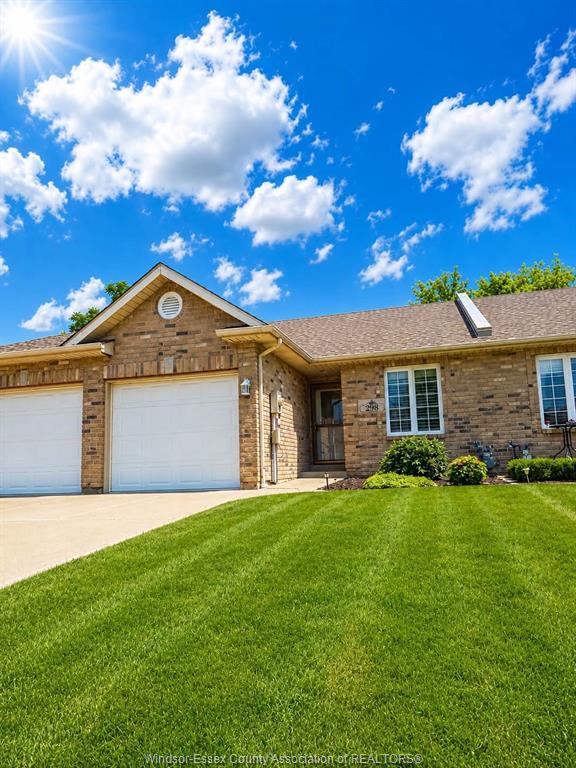MLS# 26019222: 298 LESTER Drive, Essex, Canada