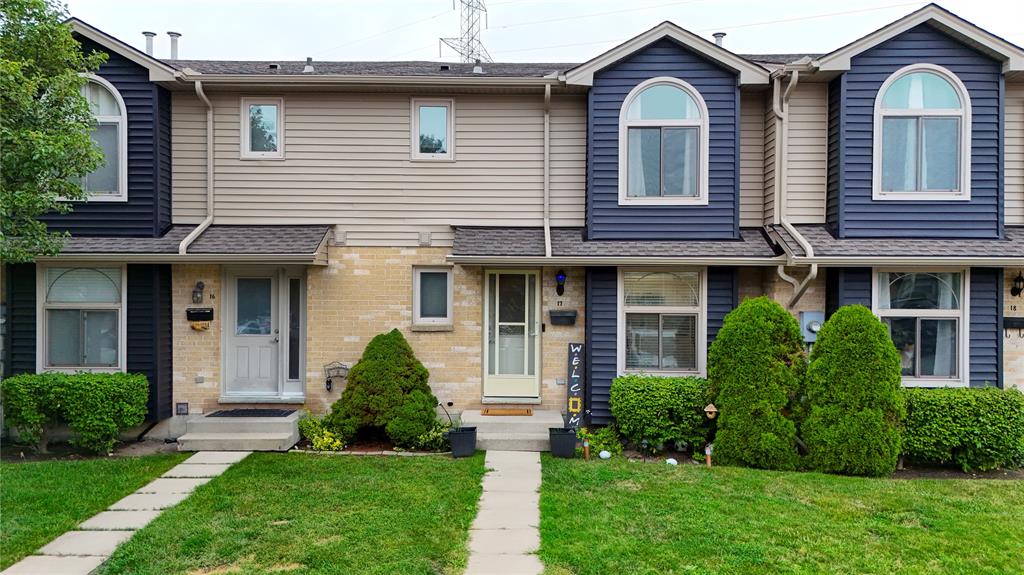 MLS# 26019293: 27 YORK Crescent Unit# 17, Sarnia, Canada