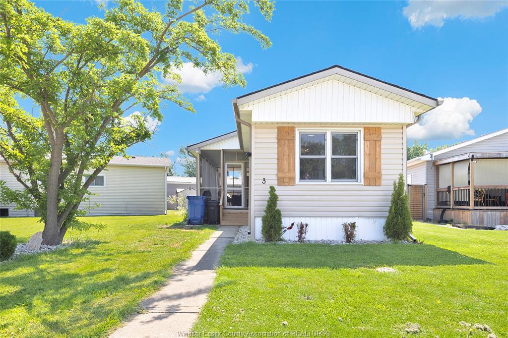 MLS# 26019471: 3 LILAC, McGregor, Canada