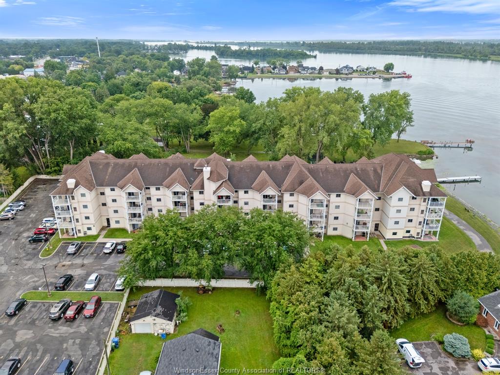 MLS# 26019519: 40 Adams Lane Unit# 214, LaSalle, Canada