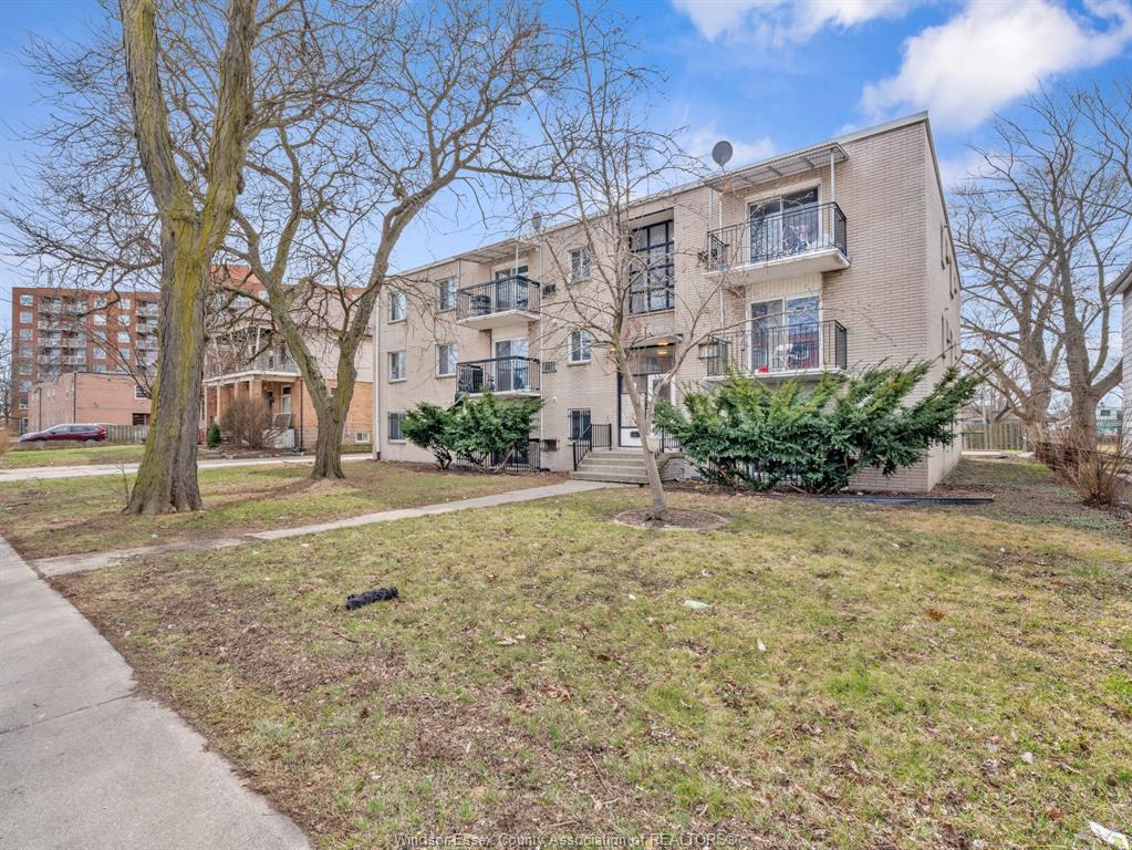 MLS# 26019614: 531 MILL Street, Windsor, Canada