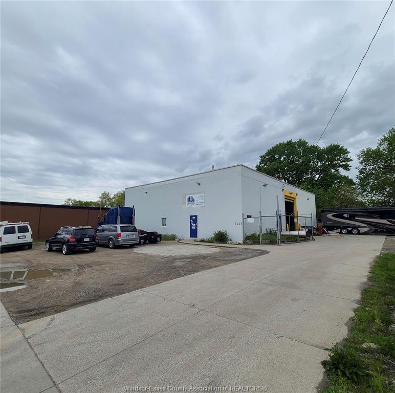 MLS# 26019678: 1125 CRAWFORD Avenue, Windsor, Canada