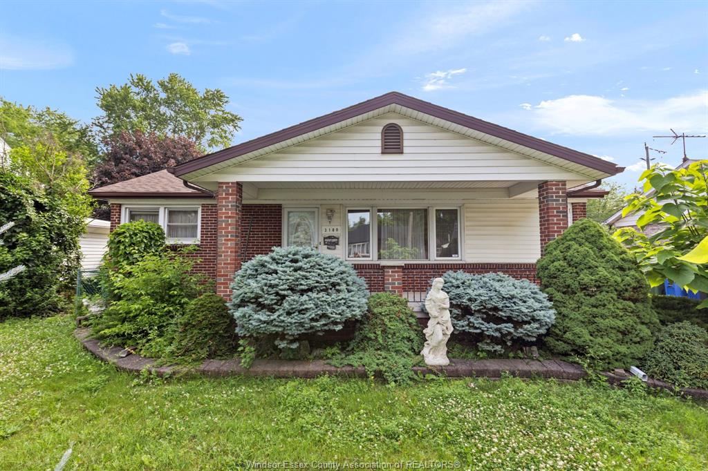 MLS# 26019728: 3180 MORRIS, Windsor, Canada