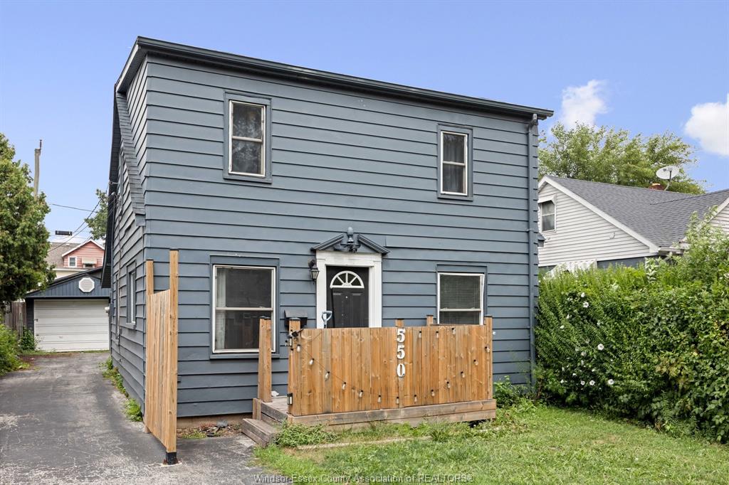 MLS# 26019832: 550 CAPITAL, Windsor, Canada