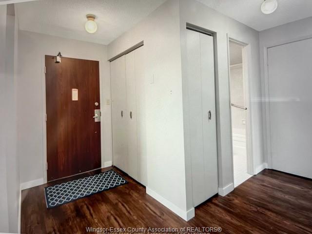 MLS# 26019834: 3936 WYANDOTTE  Unit# 211, Windsor, Canada