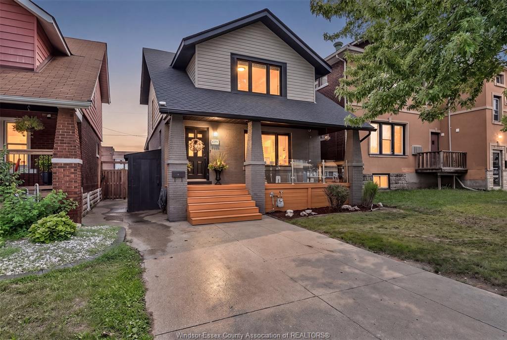 MLS# 26019998: 1362 ELSMERE, Windsor, Canada