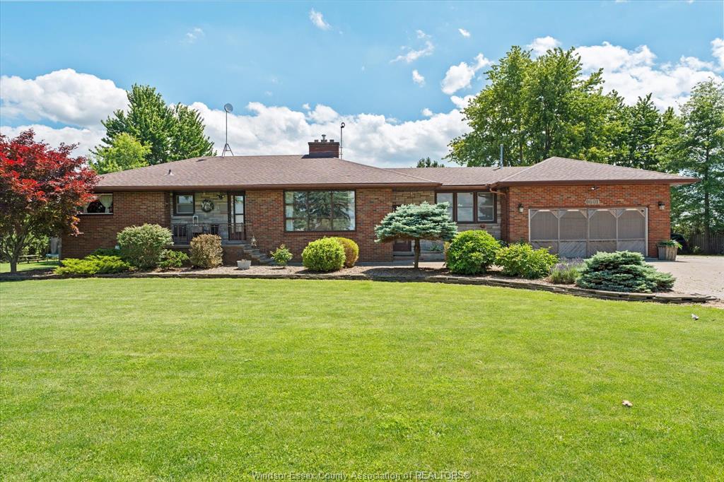 MLS# 26020123: 9601 COUNTY RD 18, Amherstburg, Canada