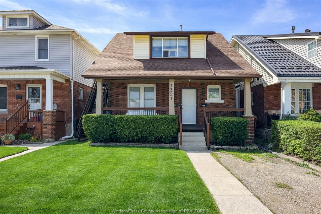 MLS# 26020142: 1351 MARENTETTE Avenue Unit# UPPER, Windsor, Canada