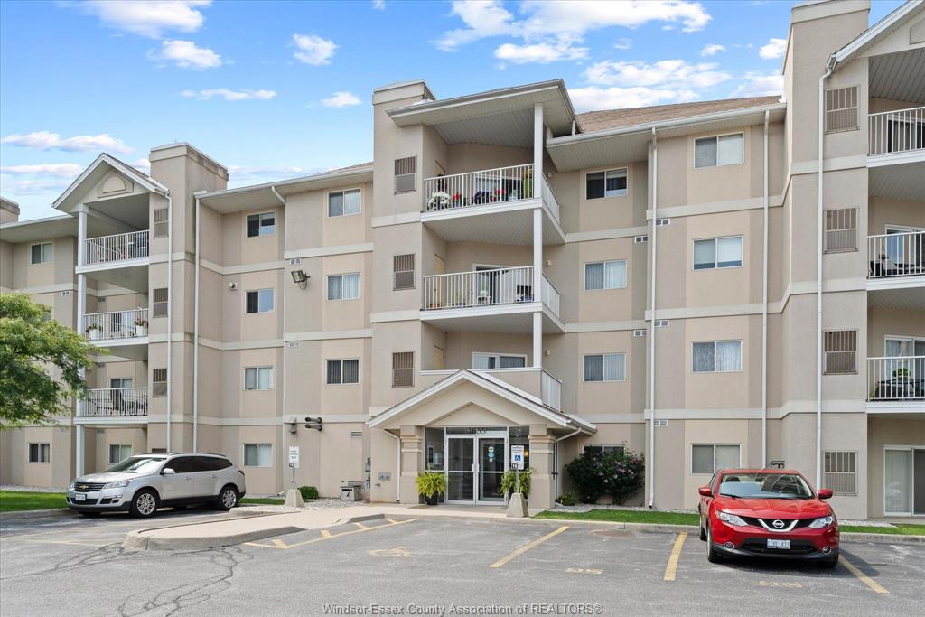MLS# 26020189: 1655 GRAND MARAIS Road Unit# 314, Windsor, Canada
