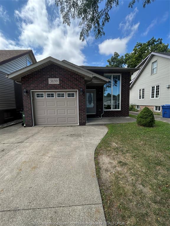 MLS# 26020193: 3159 TURNER, Windsor, Canada