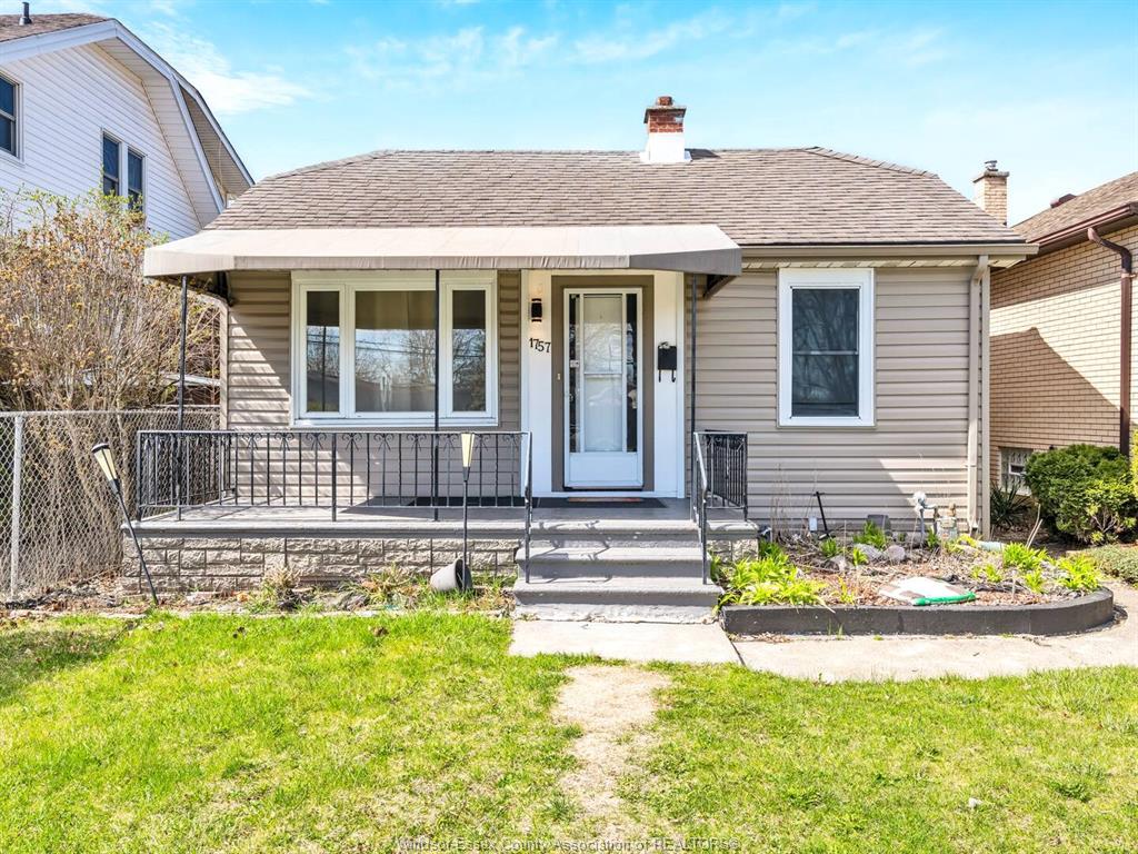 MLS# 26020375: 1757 PIERRE Avenue, Windsor, Canada