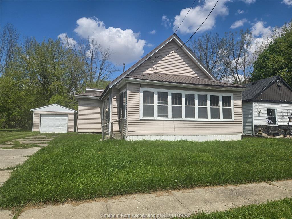 MLS# 26020466: 253 King Street, Chatham, Canada