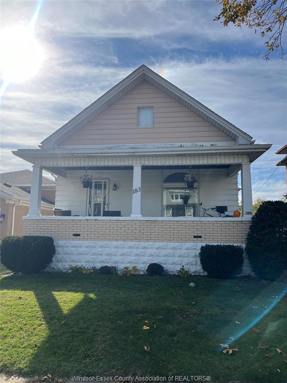 MLS# 26020476: 183 ELM  Unit# FRONT UNIT, Windsor, Canada