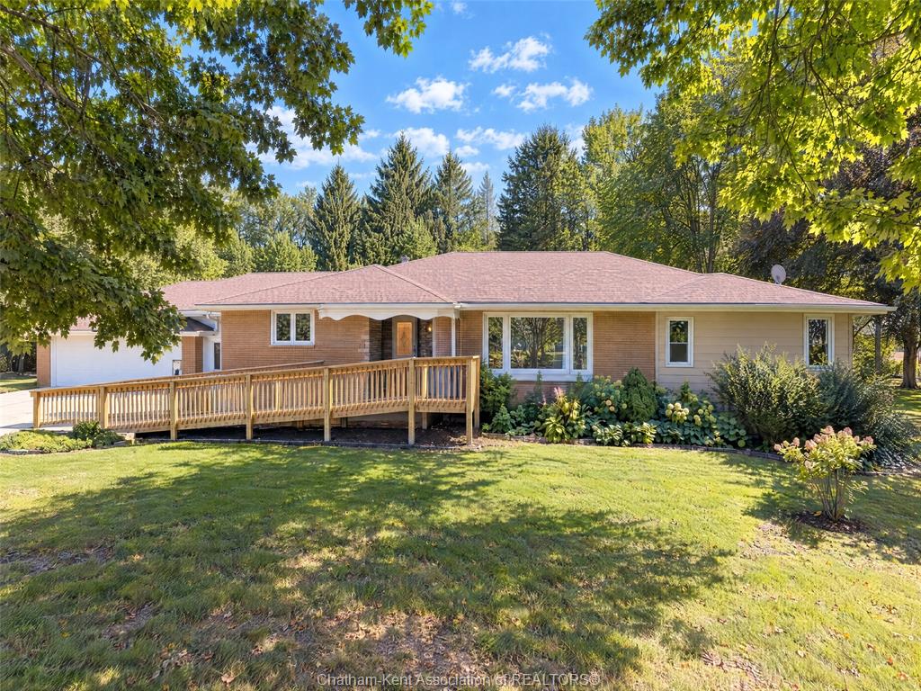 MLS# 26020250: 10156 Longwoods Road, Chatham, Canada