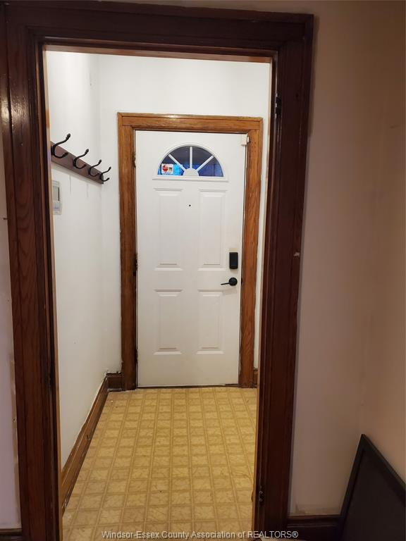 MLS# 26020386: 725 Church Street Unit# Main, Windsor, Canada