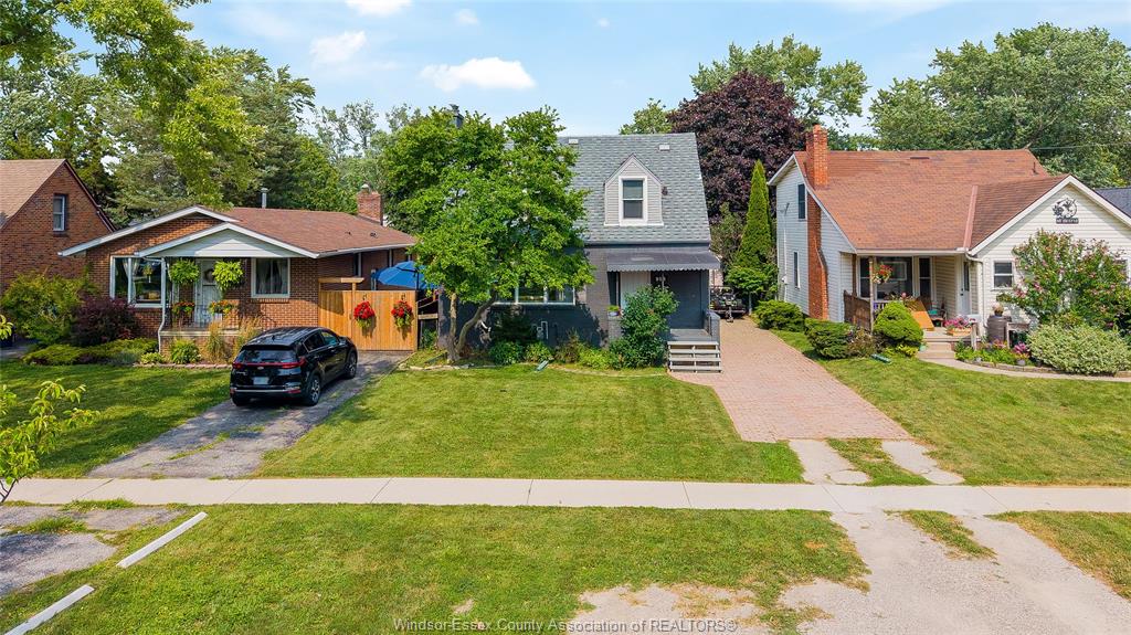 MLS# 26020696: 956 HOMEDALE Boulevard, Windsor, Canada