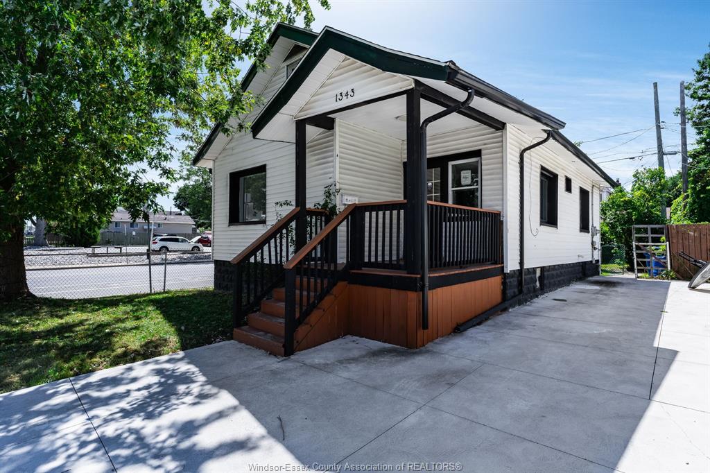 MLS# 26020663: 1343 Lillian, Windsor, Canada