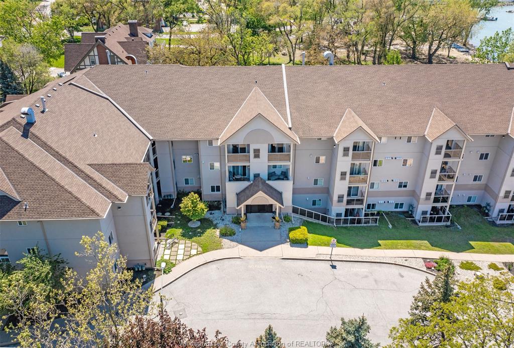 MLS# 26020708: 3000 SANDWICH Street Unit# 309, Windsor, Canada